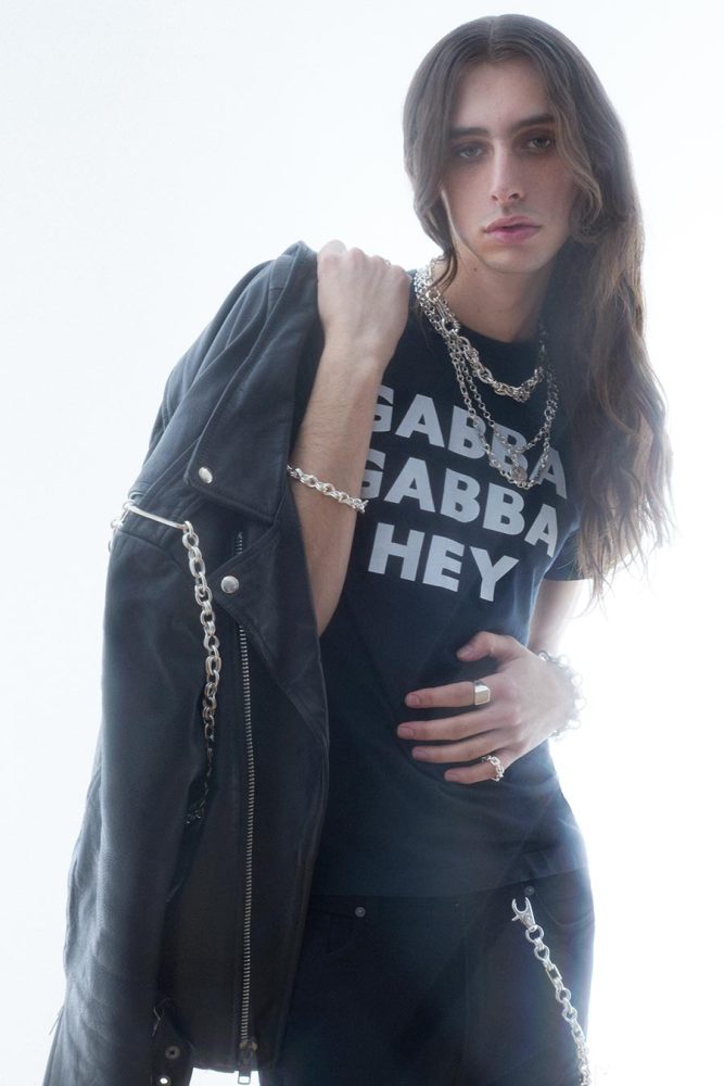 HEAVY METALS - JOHNNY VALENTINE CHAINS Johnny Valentine Chains from New York City. Model Arlo Winokur photograped by Alexander Thompson for Reserved magazine. Look 2.