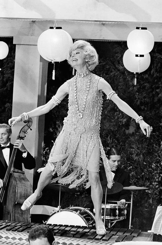 Jean Louis: Hollywood's Bombshell Designer Jean Louis Hollywoods Bombshell Designer Carol Channing 2