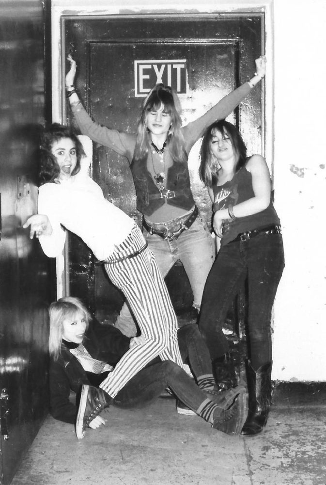 "PRETTY UGLY" - LUNACHICKS LUNACHICKS 1988 ANDREA KUSTEN 3