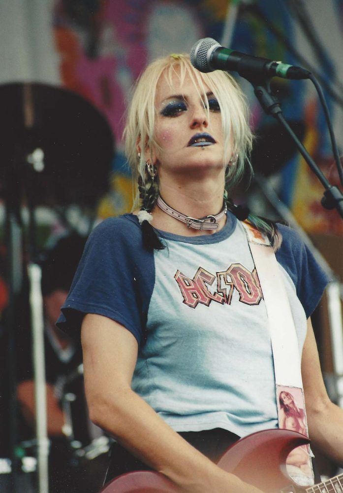 "PRETTY UGLY" - LUNACHICKS LUNACHICKS GINA WARPED TOUR LUIS HERNANDEZ