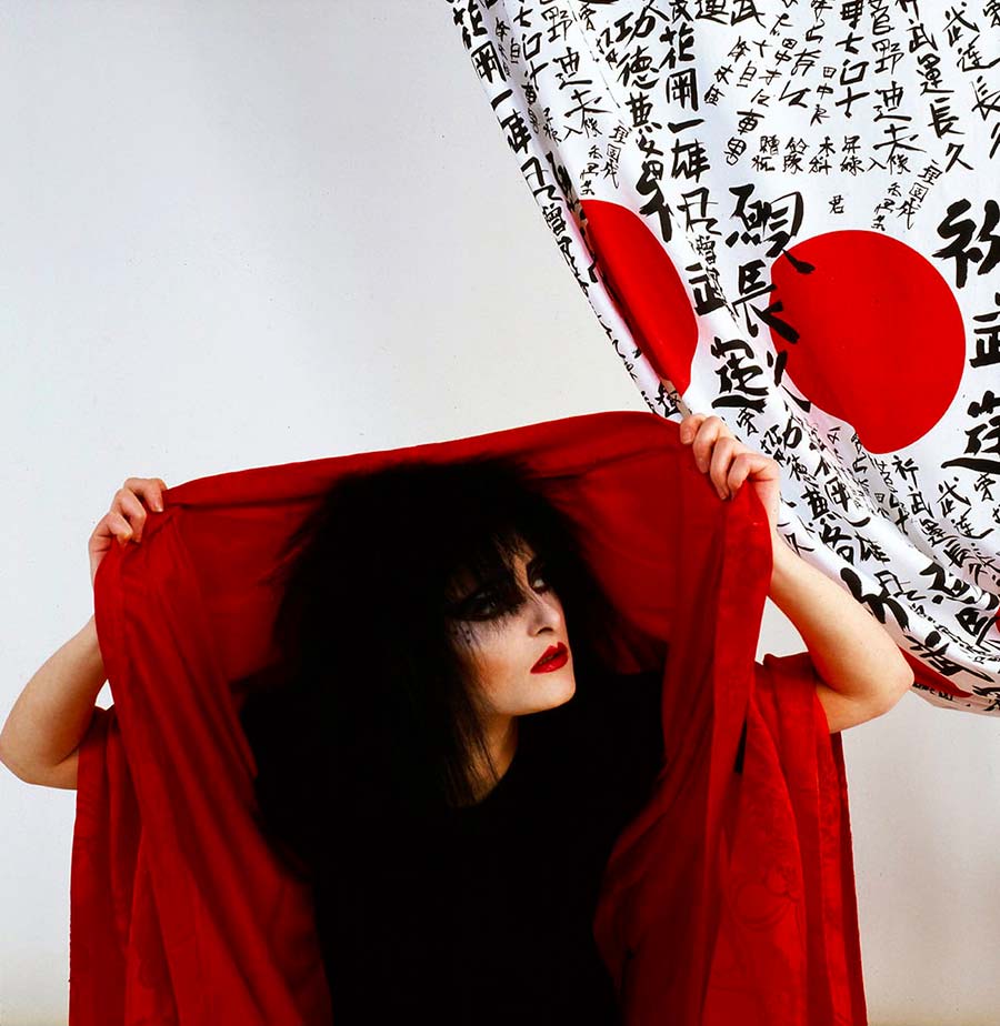 "SIOUXSIE: EXPOSURES - A Photoshoot 1982" Siouxsie 21 EXPOSURES Rock087 web