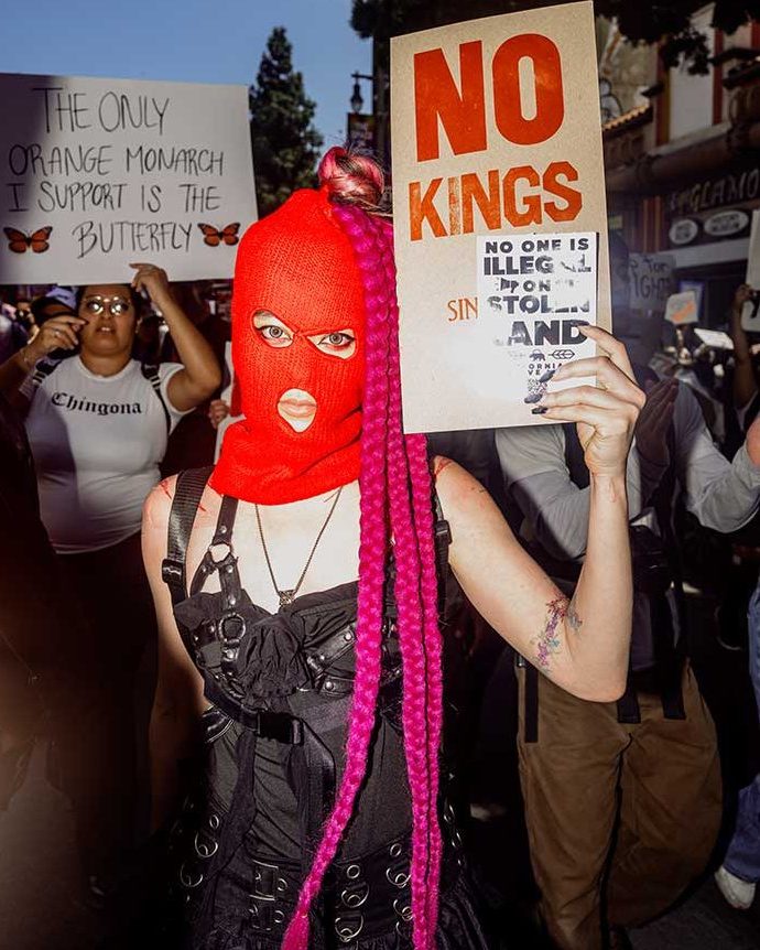 No Kings demonstrations in LA. Photography by Bil Brown. Image #12.