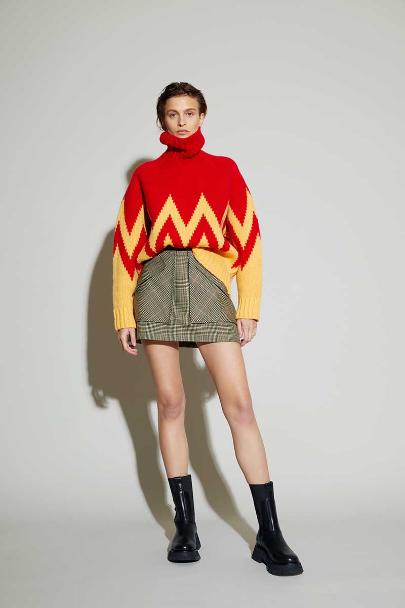 AKNVAS FW21 - look #18. Reserved magazine.