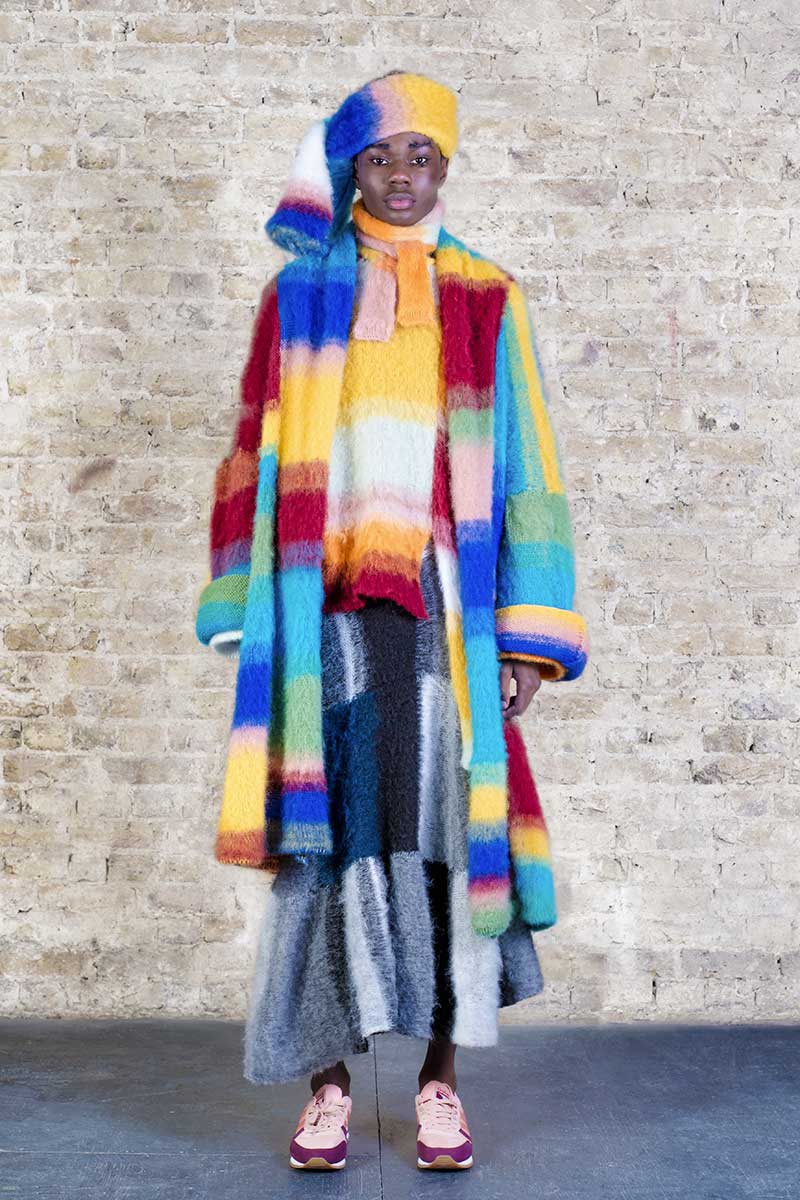 Ka Wa Key AW21 - look #1. Reserved magazine.