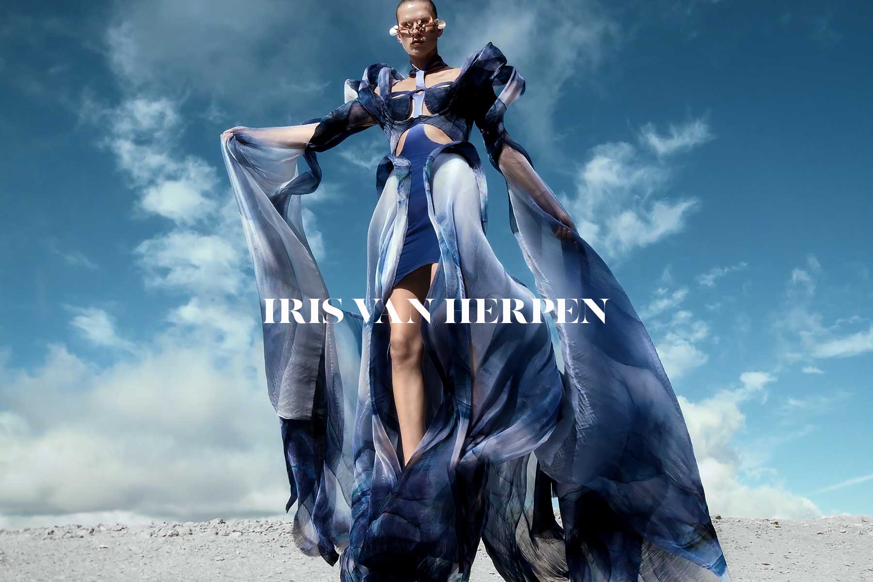 Iris Van HerpenAW21 22 Reserved Magazine SPREAD1F