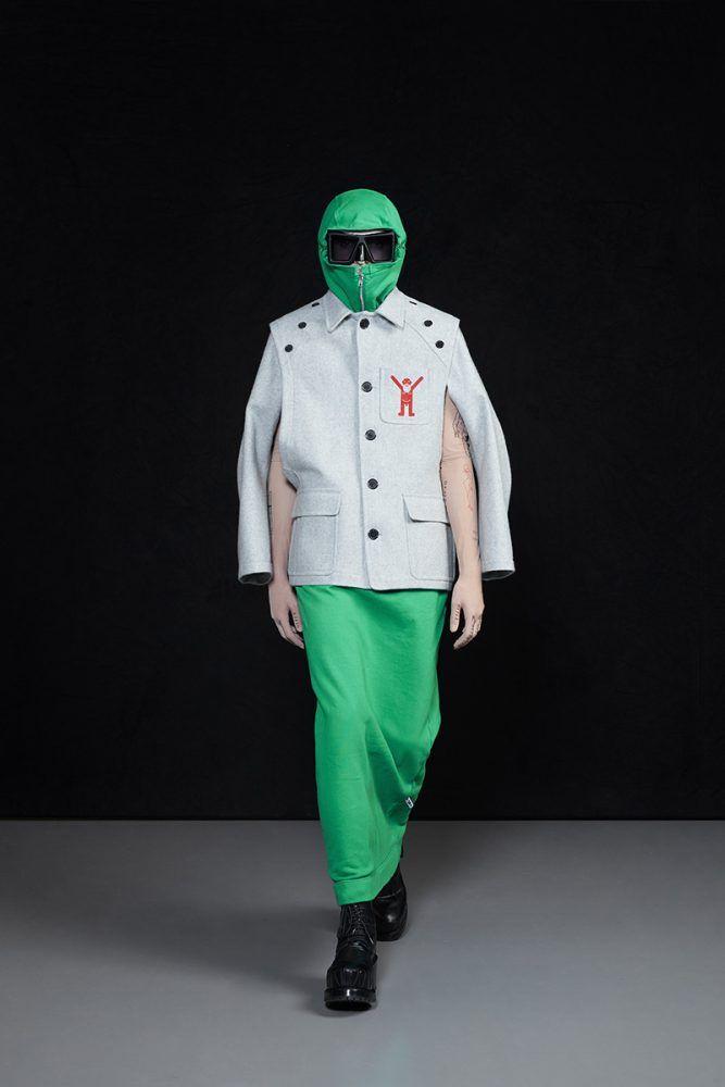 Walter Van Beirendonck Autumn/Winter 2022-23 men's collection. Look 15. Reserved magazine.