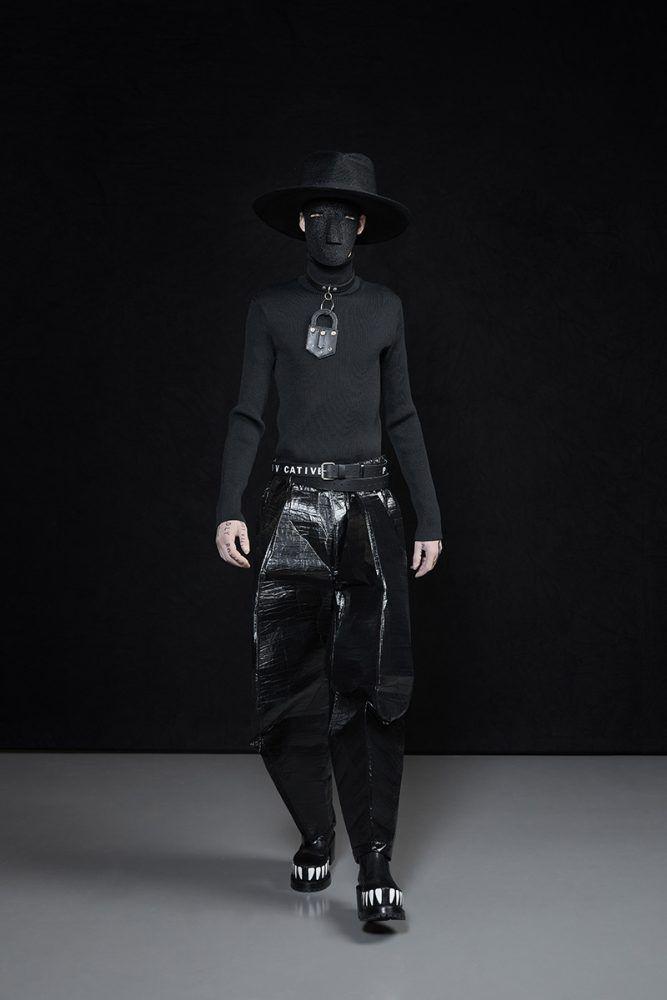 WALTER VAN BEIRENDONCK  AW 2022-23 OTHERWORLDLY - Reserved Magazine