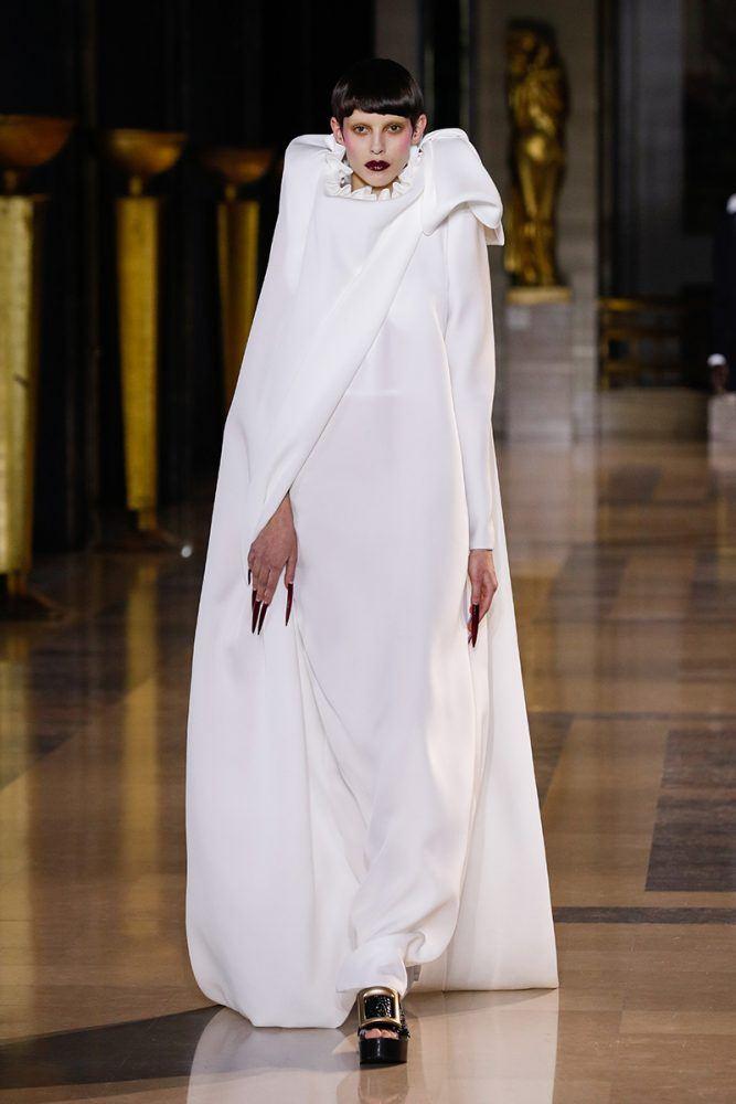 Viktor&Rolf Haute Couture Spring/Summer 2022 - Image #18. Reserved magazine.