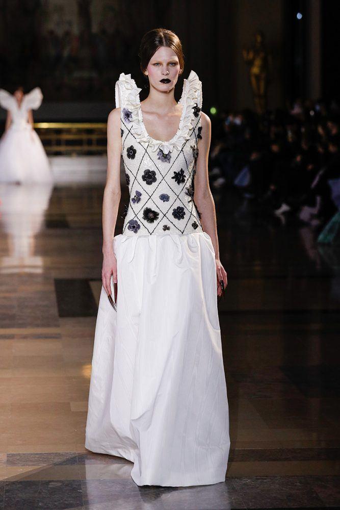 Viktor&Rolf Haute Couture Spring/Summer 2022 - Image #20. Reserved magazine.