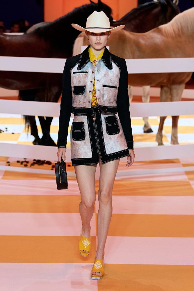 Louis Vuitton Spring/Summer 2023 - Fucking Young!