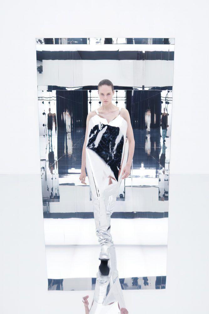 RESERVED MAGAZINE We11done FW22 Look 01