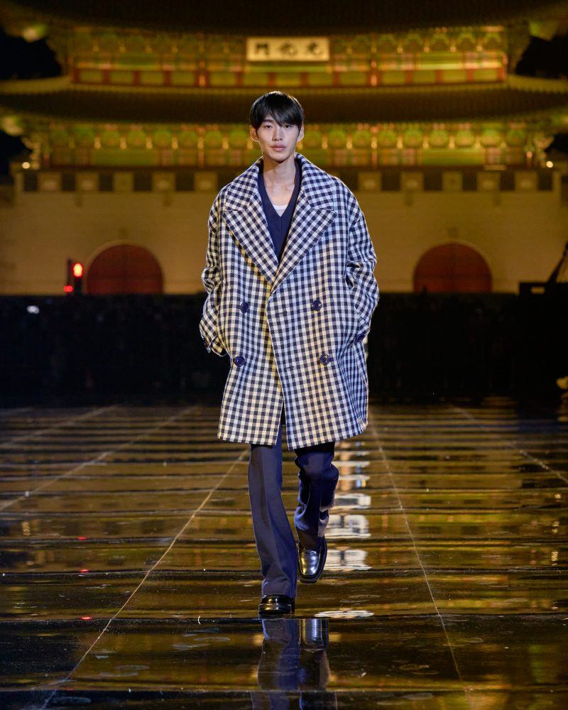 BTS in Louis Vuitton Men's FW21 Runway in Seoul