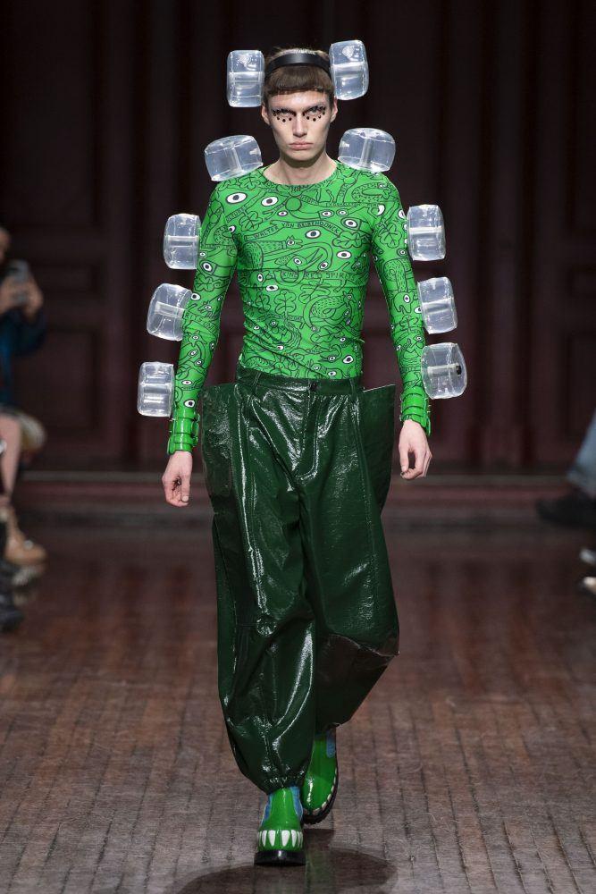 WALTER VAN BEIRENDONCK Fall/Winter 2023 - Fucking Young!