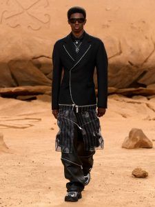 Runway Show: OFF-WHITE c/o VIRGIL ABLOH A/W 20 Menswear