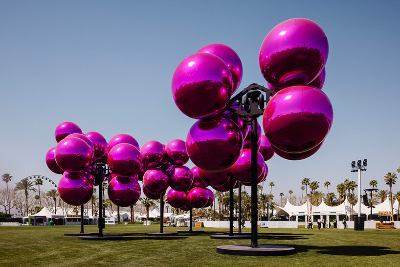 vincent leroy reflective molecular cloud coachella designboom 01