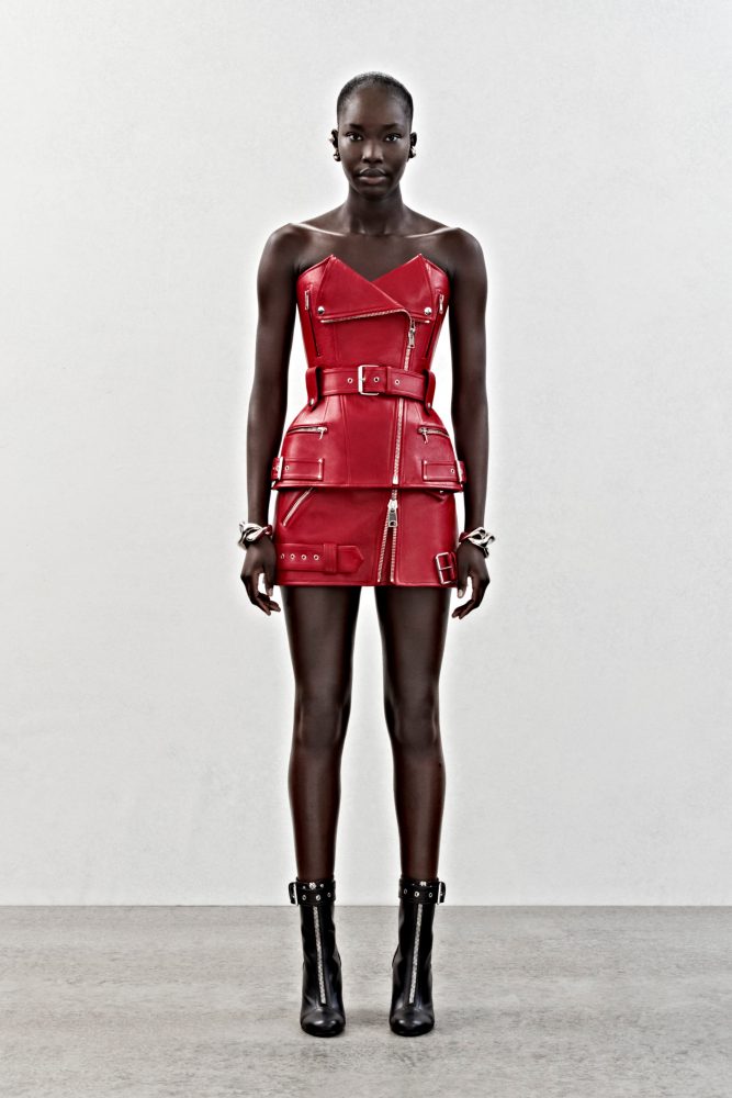 A biker corset and skirt in red leather.