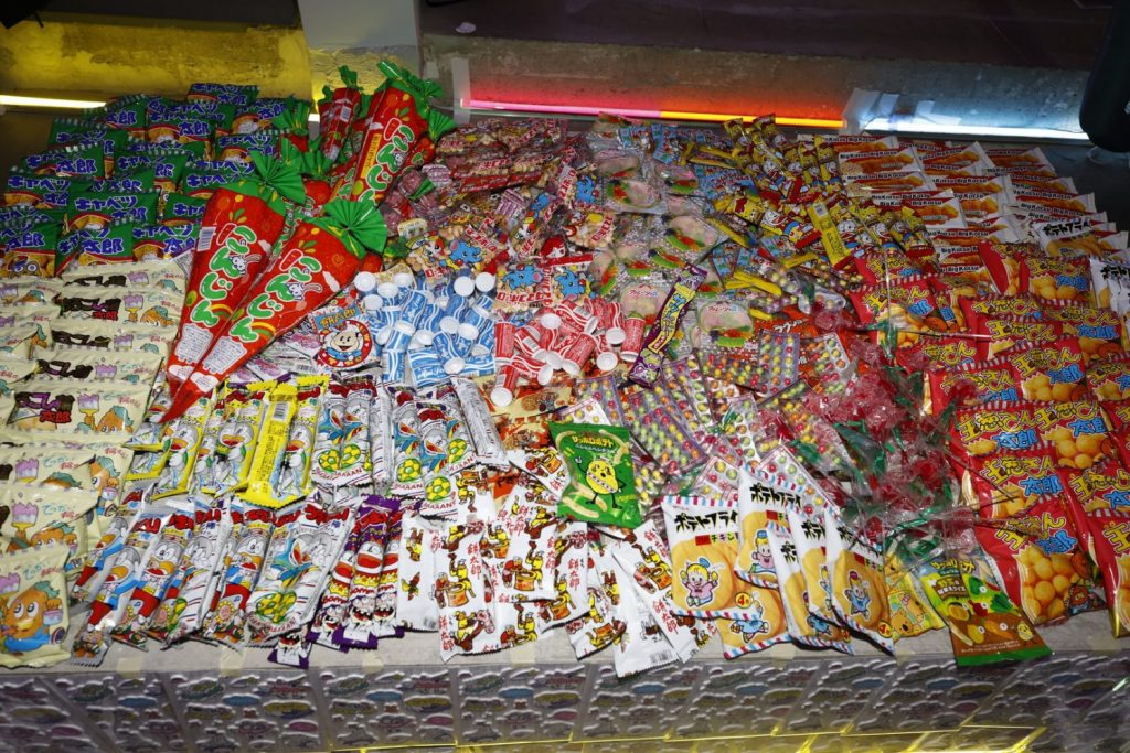 candy at grounds H lorenzo party