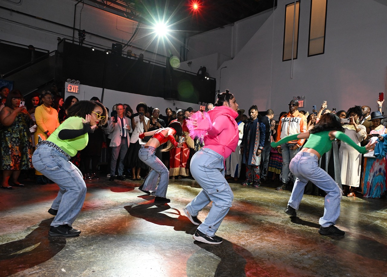 Les Ballet Afrik1 Large