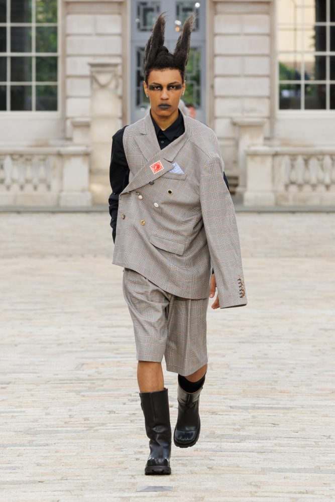 Loverboy AW24 runway press look10
