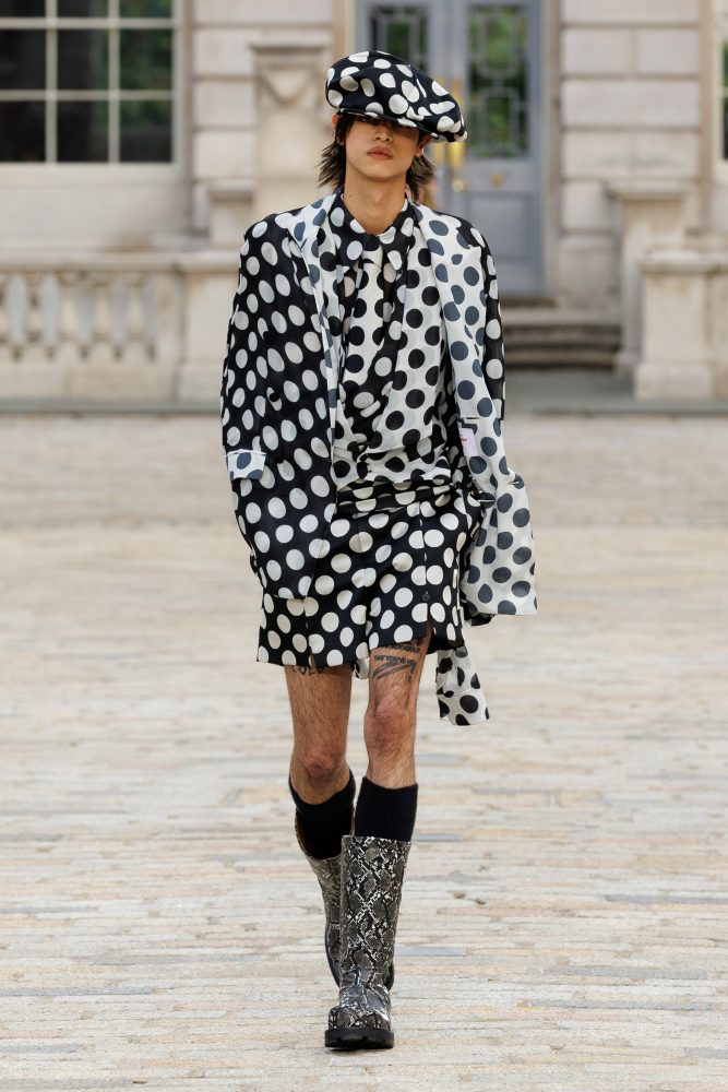 Loverboy AW24 runway press look37