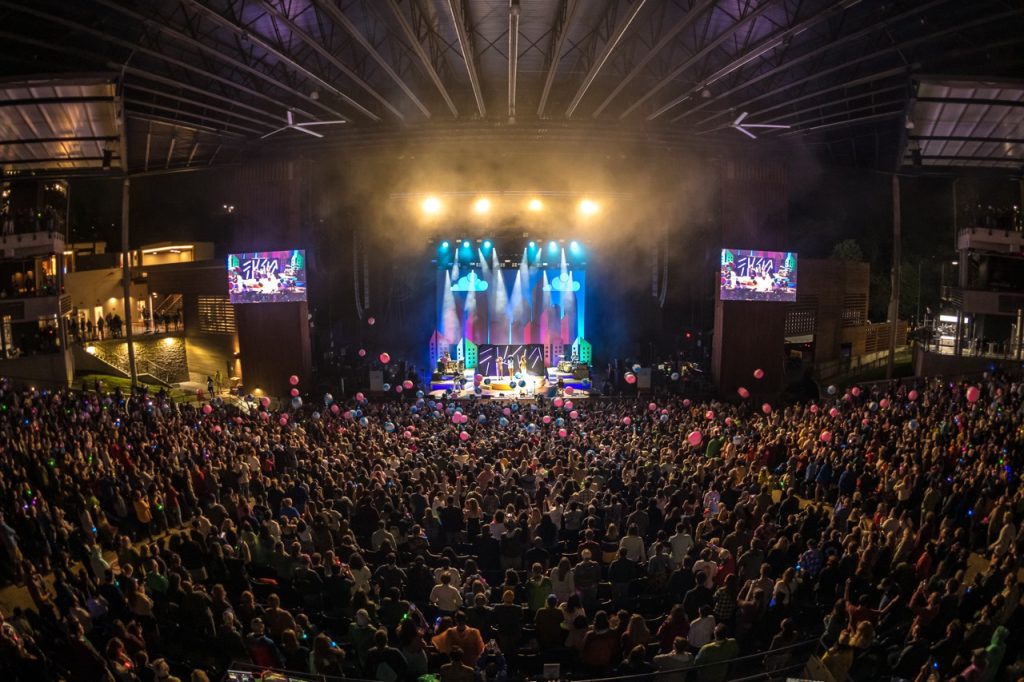 ATG StVincent 2021 pls cr All Things Go Festival Alive Coverage Large 1024x682