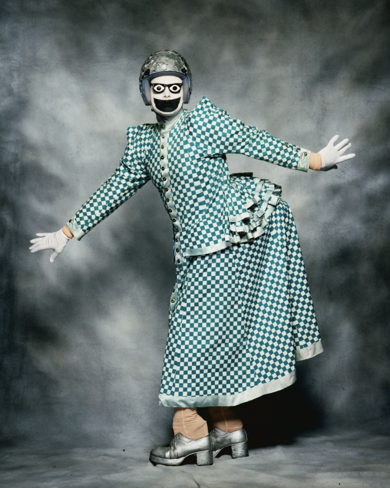 Fergus Greer, Leigh Bowery Session 4 Look 17 August 1991 ©Fergus Greer. Courtesy Michael Hoppen Gallery.
