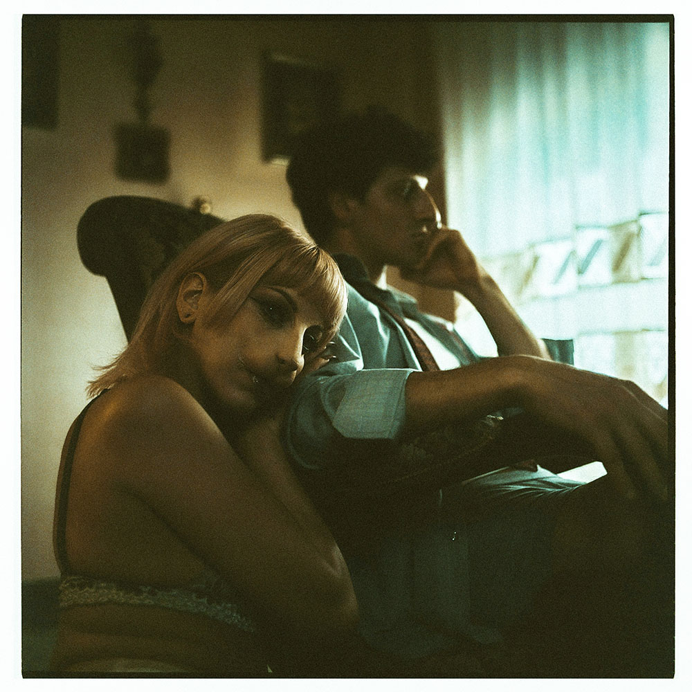 A TELEPATHIC CONVERSATION BETWEEN A KITTEN AND HER MASTER Reserved Magazine Daniele Paloni Lilia Maria Carlone BJ Panda Bear 3