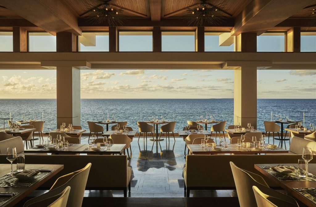 Caribbean Comfort: Four Seasons Anguilla SALT Restaurant